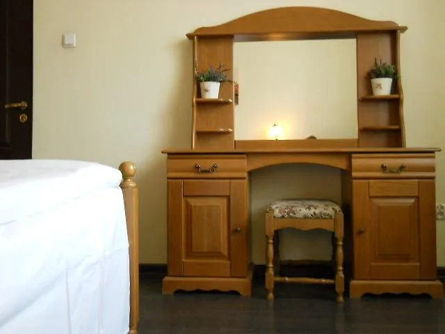 Guest house Rezydencja Parkowa *