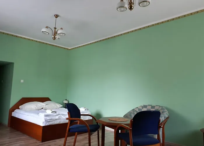 Guest house Rezydencja Parkowa *